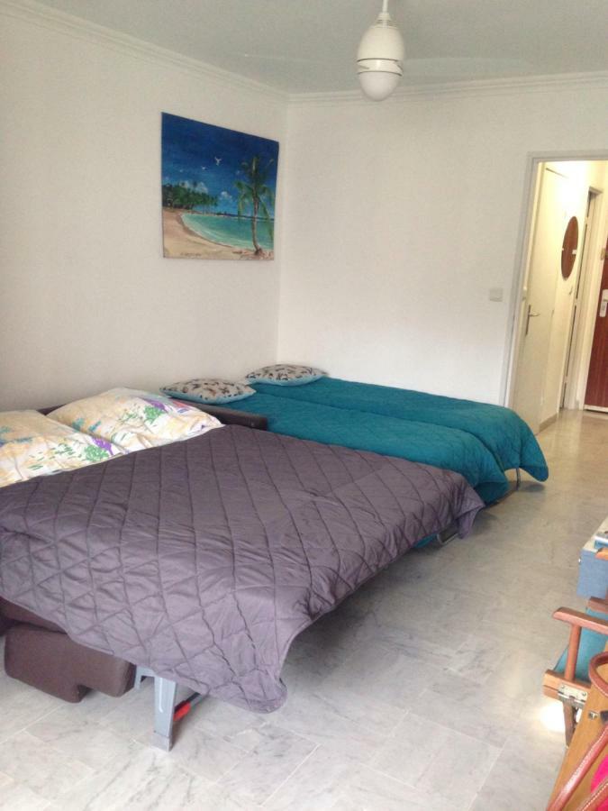 Les Caroubiers Apartment Рокбрюн-Кап-Мартин Екстериор снимка